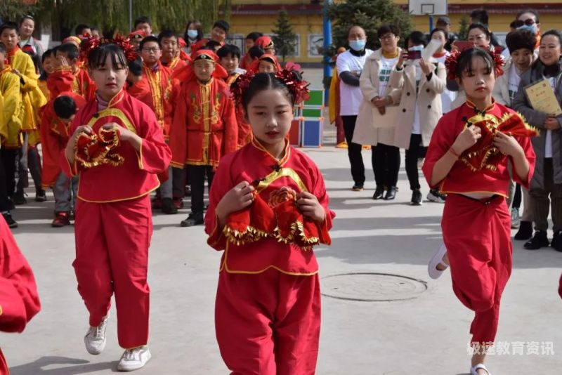 希望小学的舞蹈（希望小学校歌）