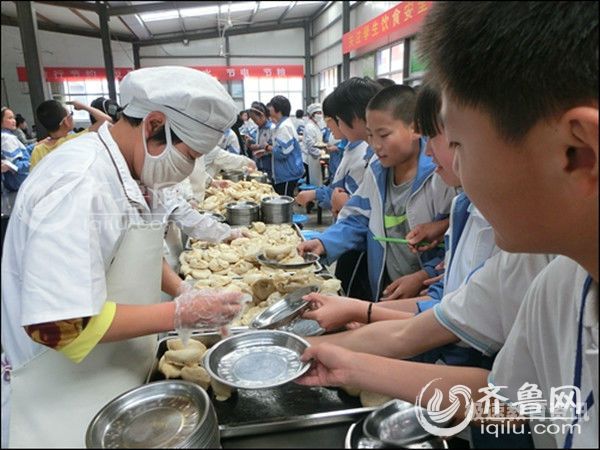 东营高中食堂窗口（东营学校食堂窗口招租）