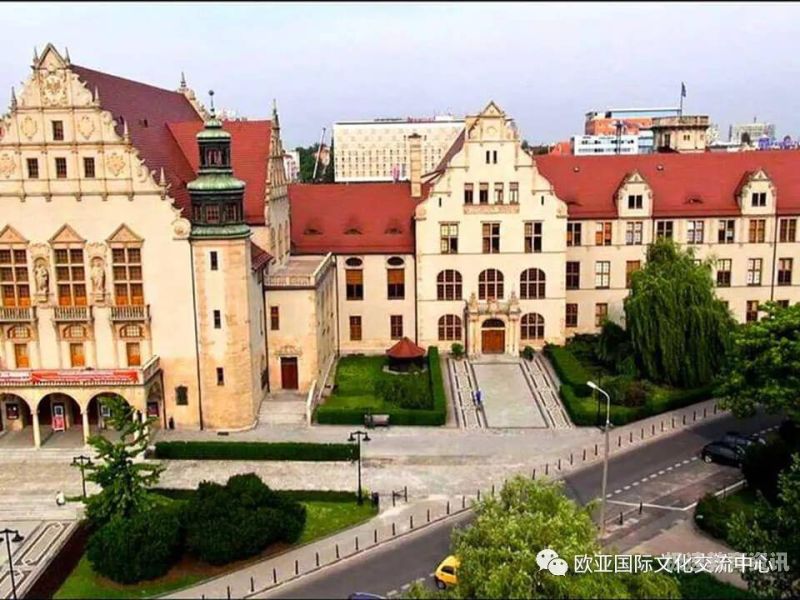 波兰本科留学（波兰本科留学几年）